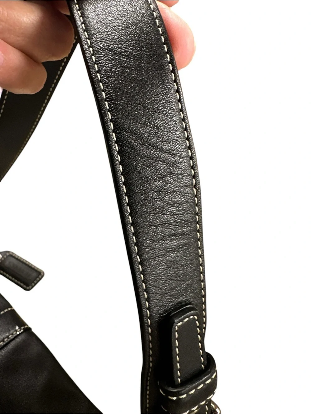 Vintage Coach Soho Black Leather Slim Shoulder Bag G05S-1453 w/ silver hardware